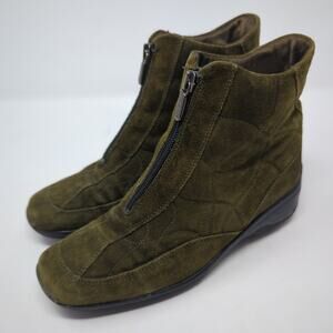 Aquatalia Suede Olive Green Ankle Boots Womens Size 6